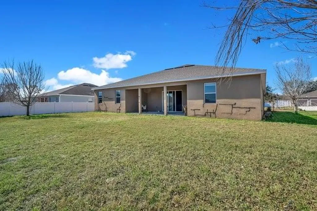 1422 Sharon Rose Trace Deltona FL 32725