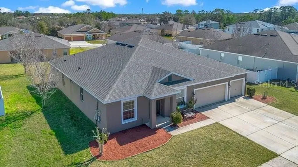 1422 Sharon Rose Trace Deltona FL 32725