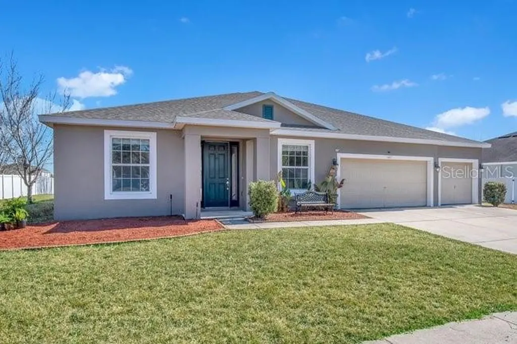 1422 Sharon Rose Trace Deltona FL 32725
