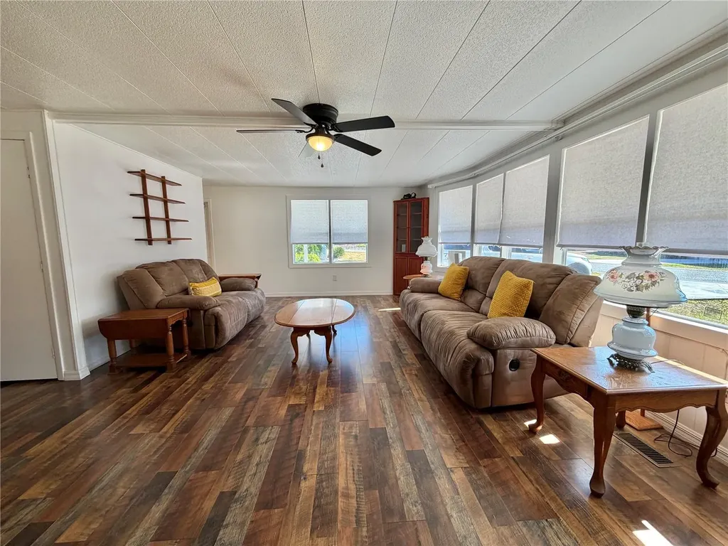 103 Tamarisk Way Leesburg FL 34748
