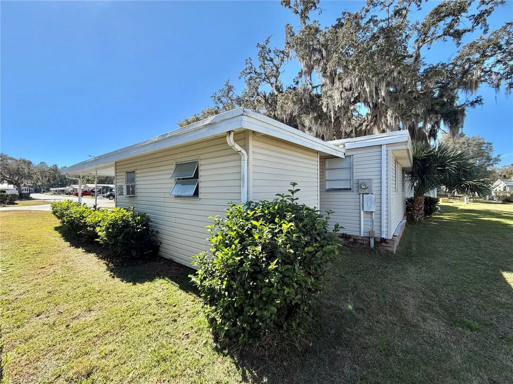 103 Tamarisk Way Leesburg FL 34748