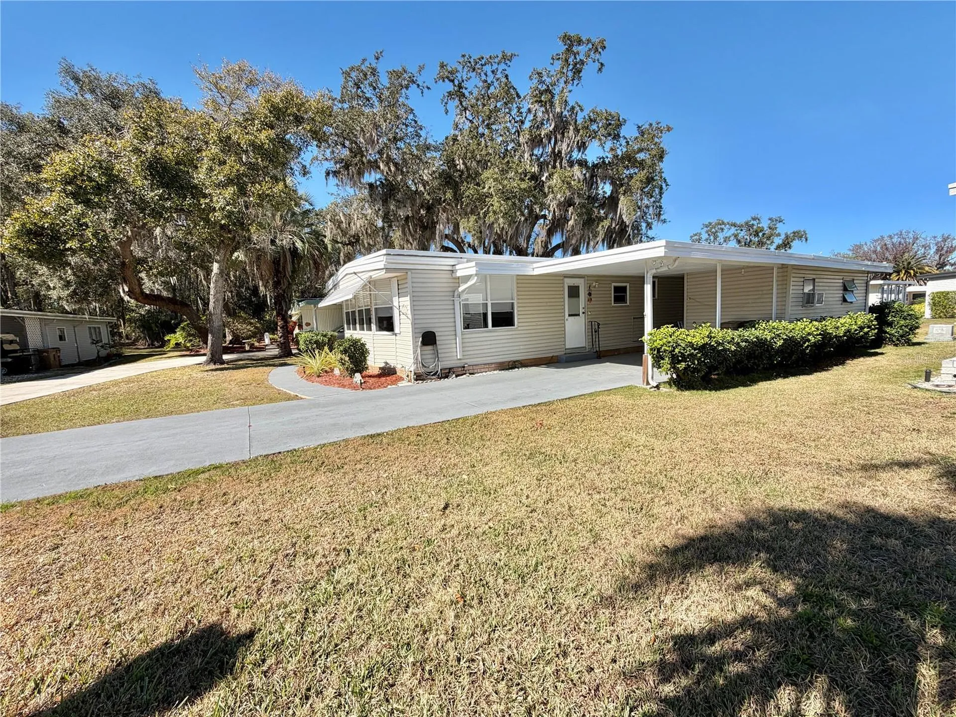 103 Tamarisk Way Leesburg FL 34748