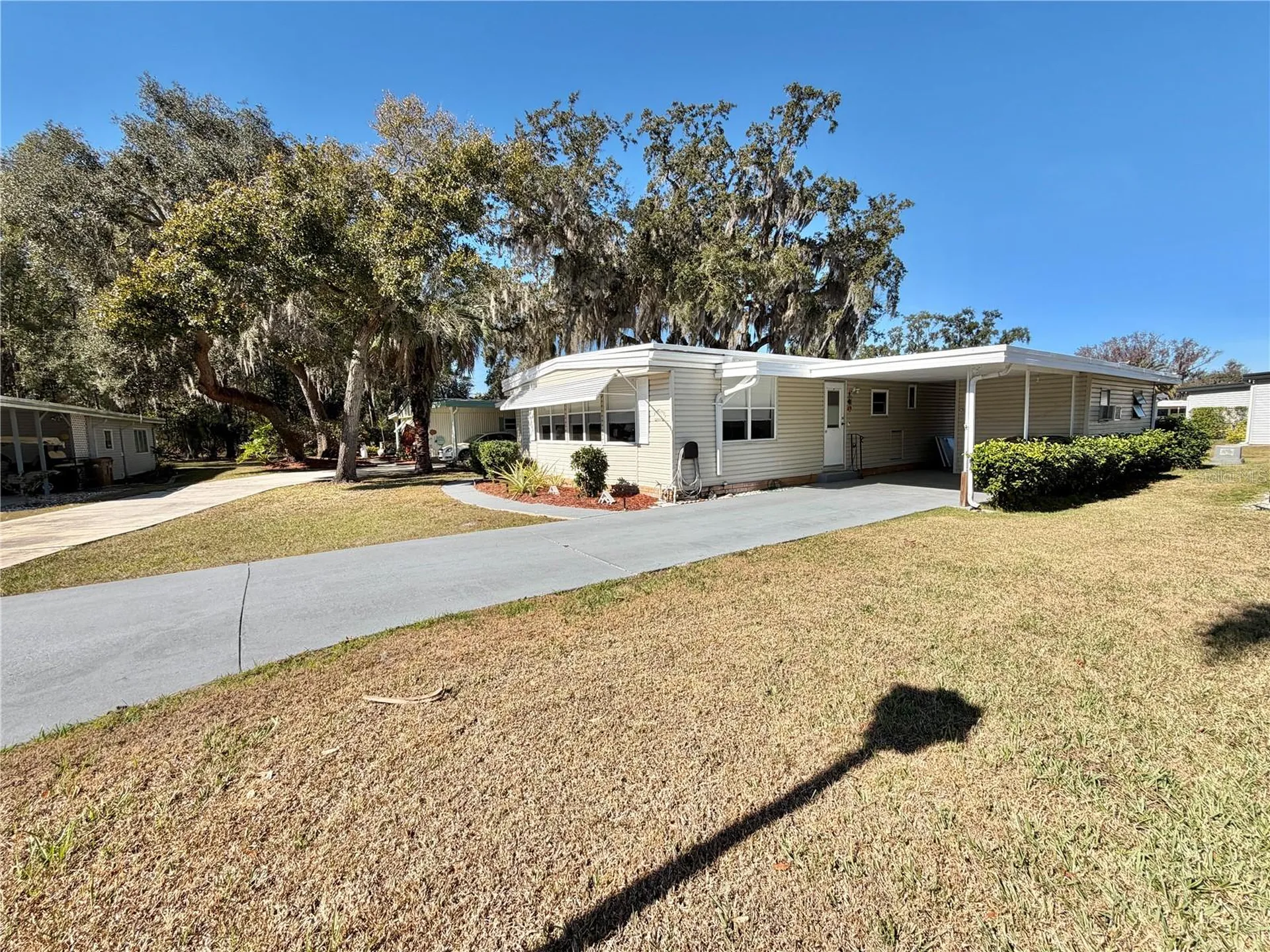 103 Tamarisk Way Leesburg FL 34748