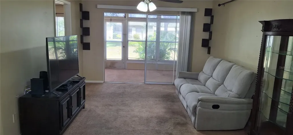 4737 Lake Villa Drive Clearwater FL 33762