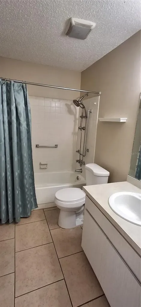 4737 Lake Villa Drive Clearwater FL 33762
