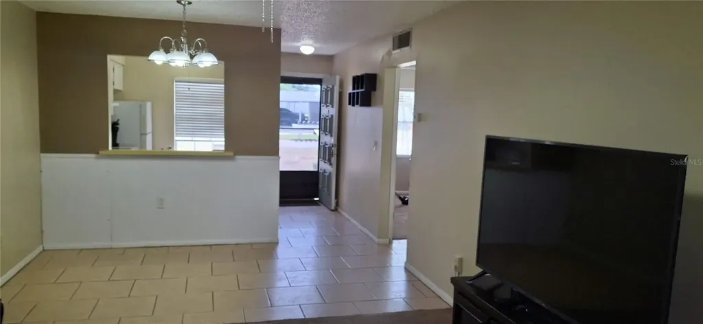 4737 Lake Villa Drive Clearwater FL 33762