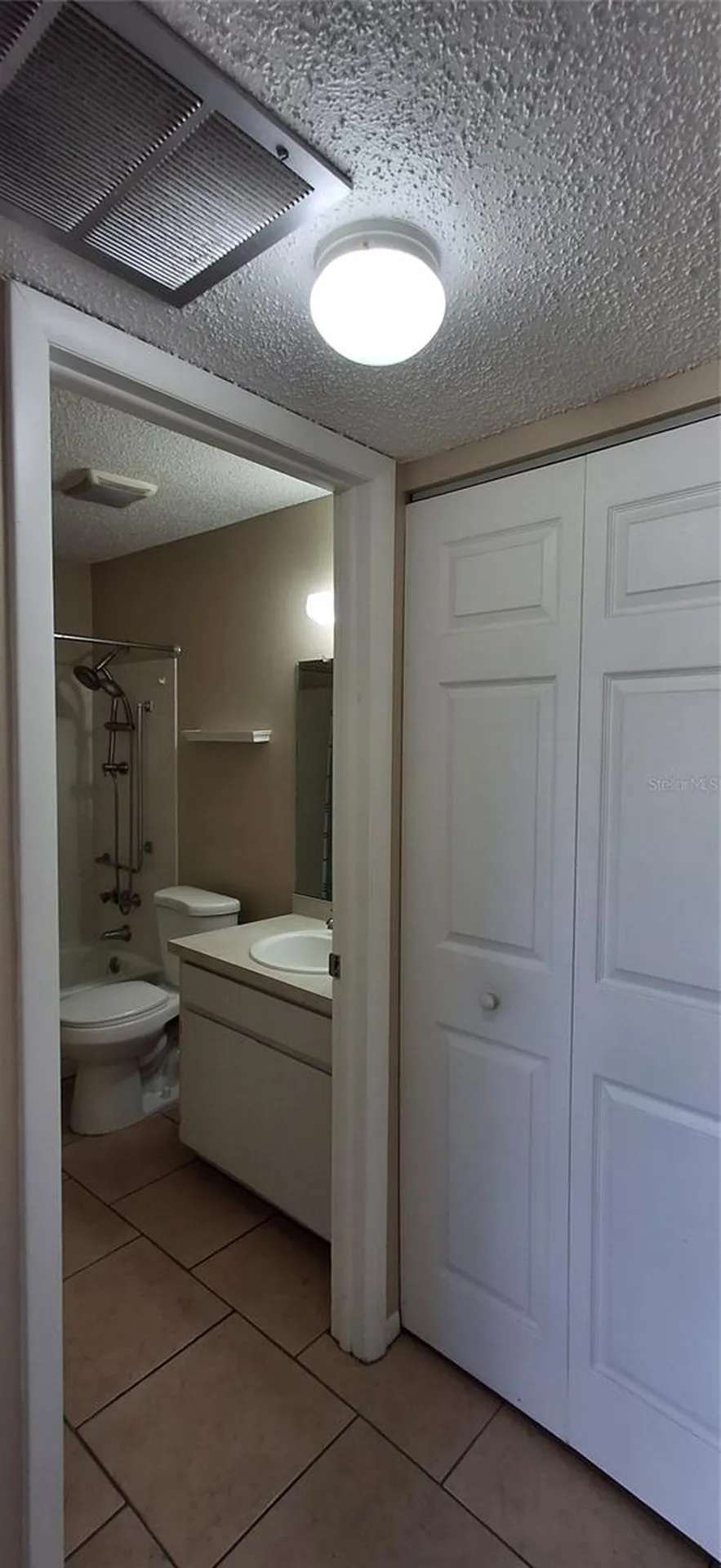 4737 Lake Villa Drive Clearwater FL 33762