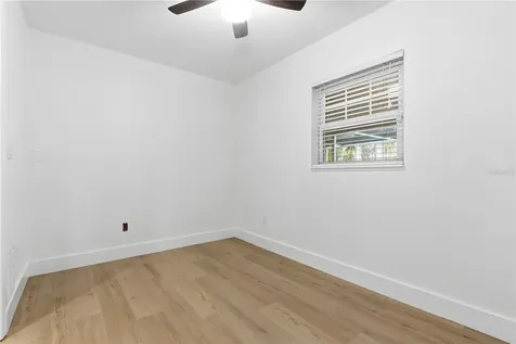 327 Sunny Lane Belleair FL 33756