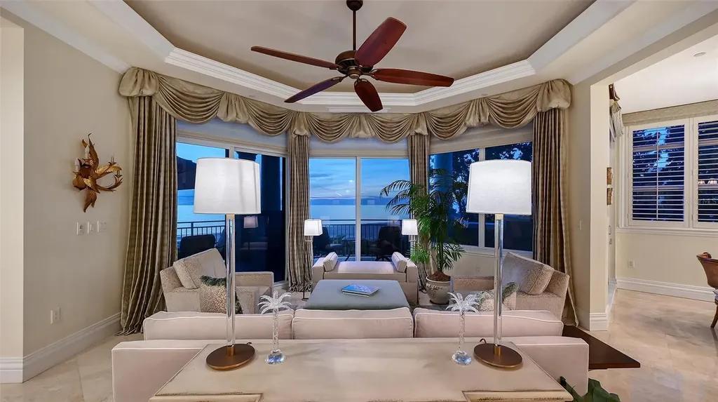 4127 Gulf Of Mexico Drive Longboat Key FL 34228