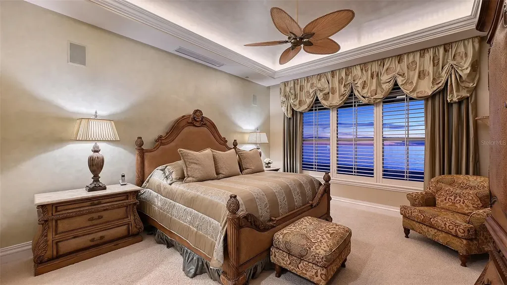 4127 Gulf Of Mexico Drive Longboat Key FL 34228