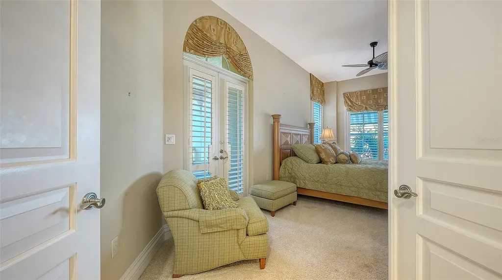 4127 Gulf Of Mexico Drive Longboat Key FL 34228