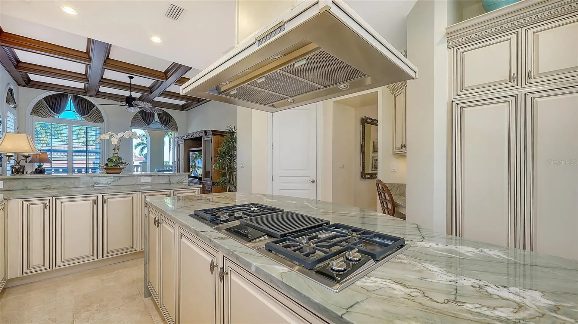 4127 Gulf Of Mexico Drive Longboat Key FL 34228