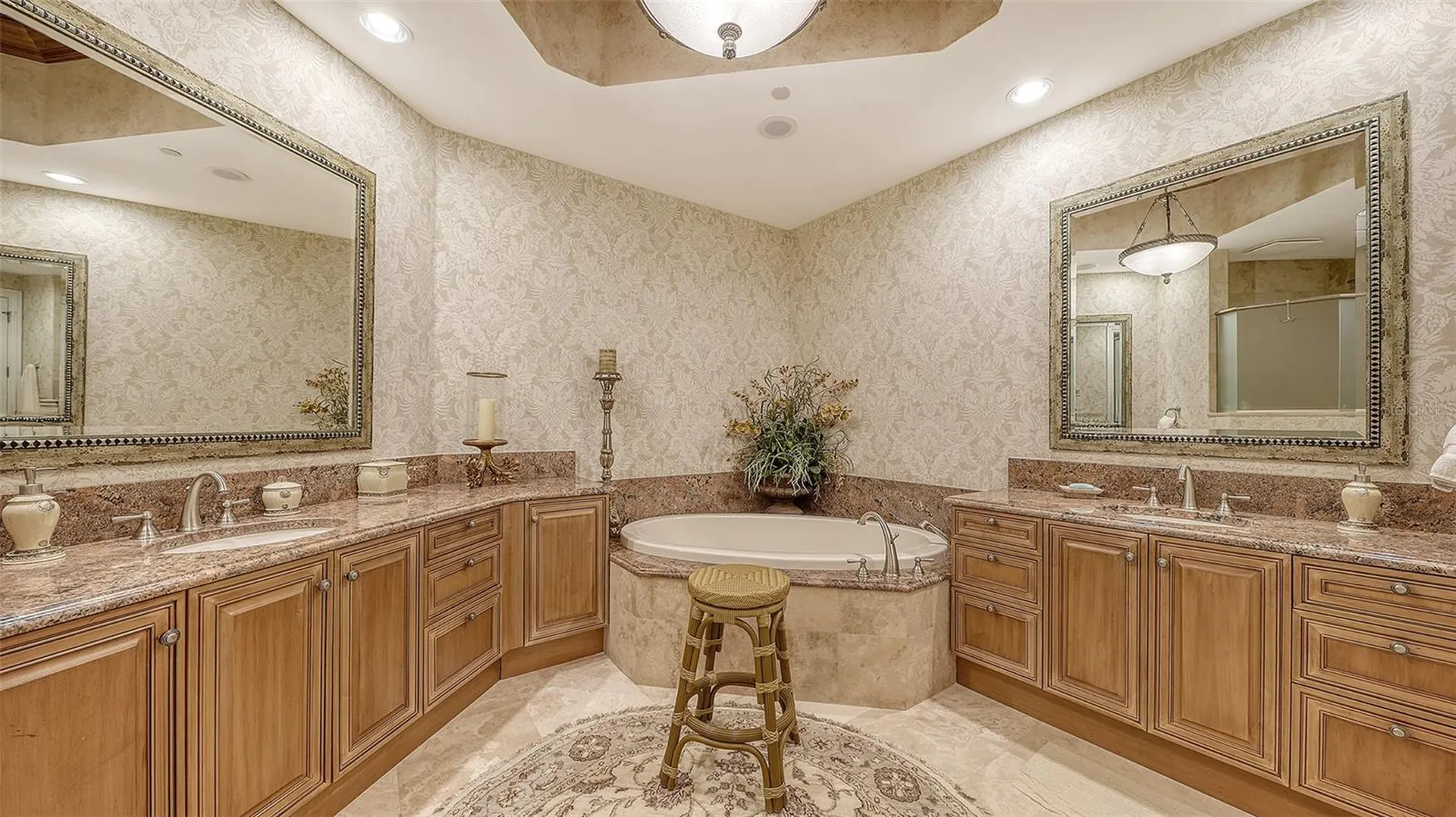 4127 Gulf Of Mexico Drive Longboat Key FL 34228