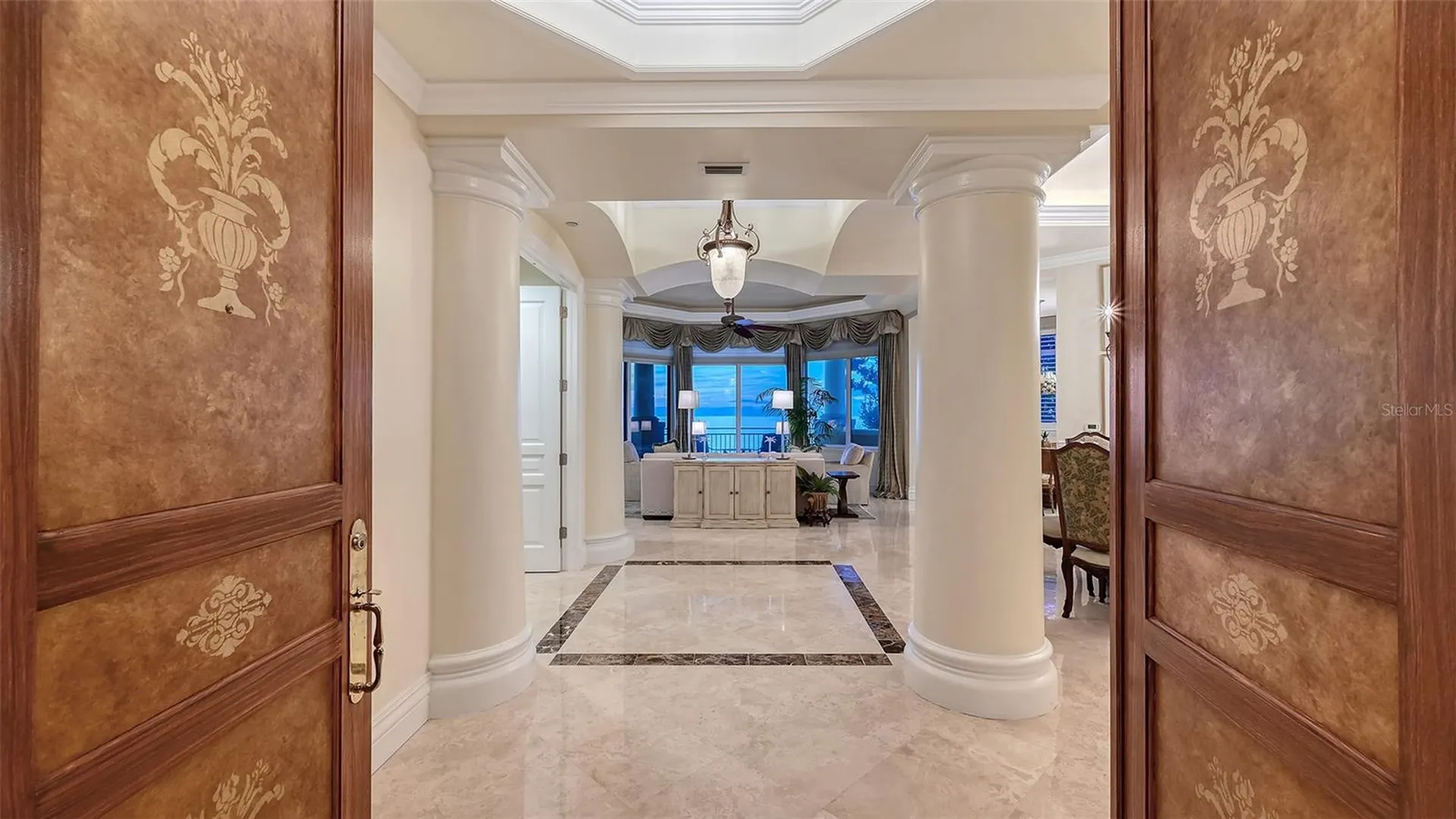 4127 Gulf Of Mexico Drive Longboat Key FL 34228