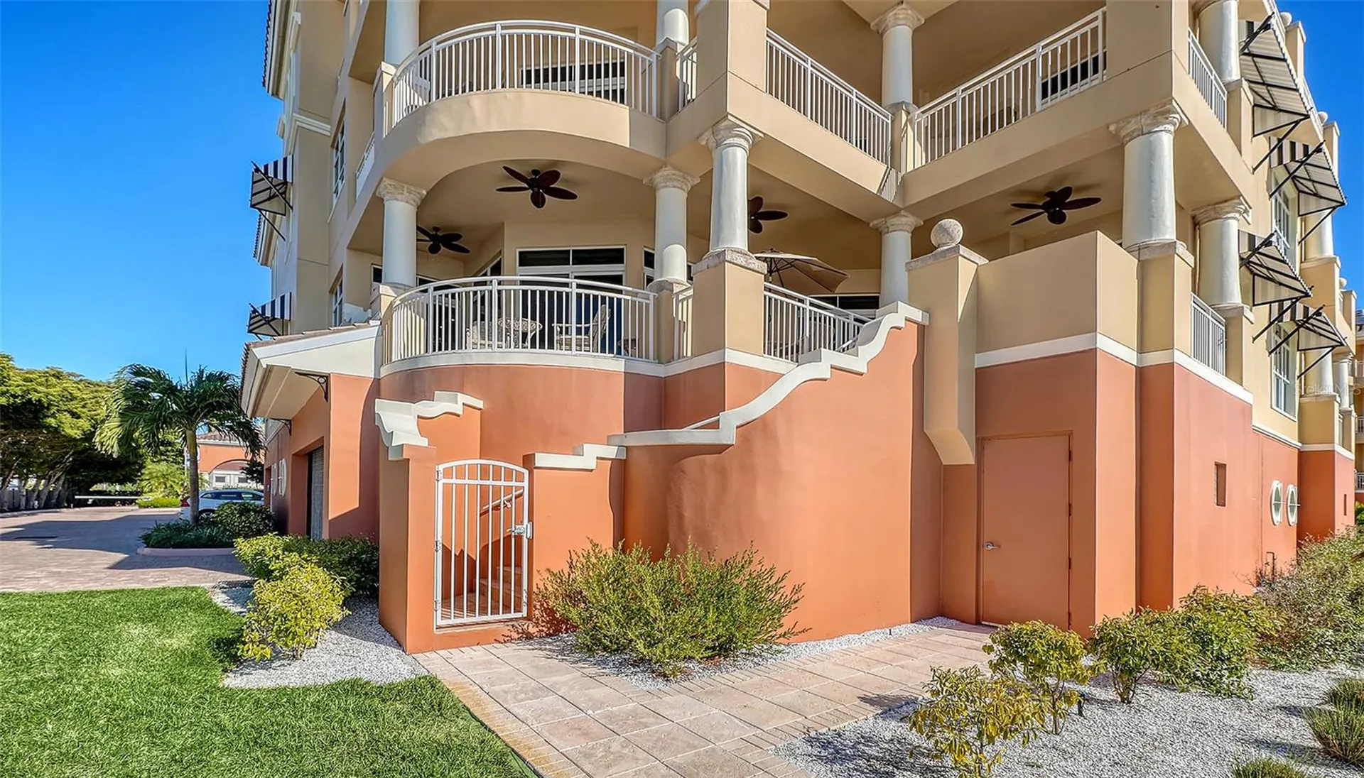 4127 Gulf Of Mexico Drive Longboat Key FL 34228