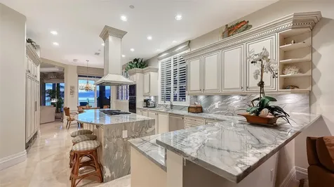 4127 Gulf Of Mexico Drive Longboat Key FL 34228