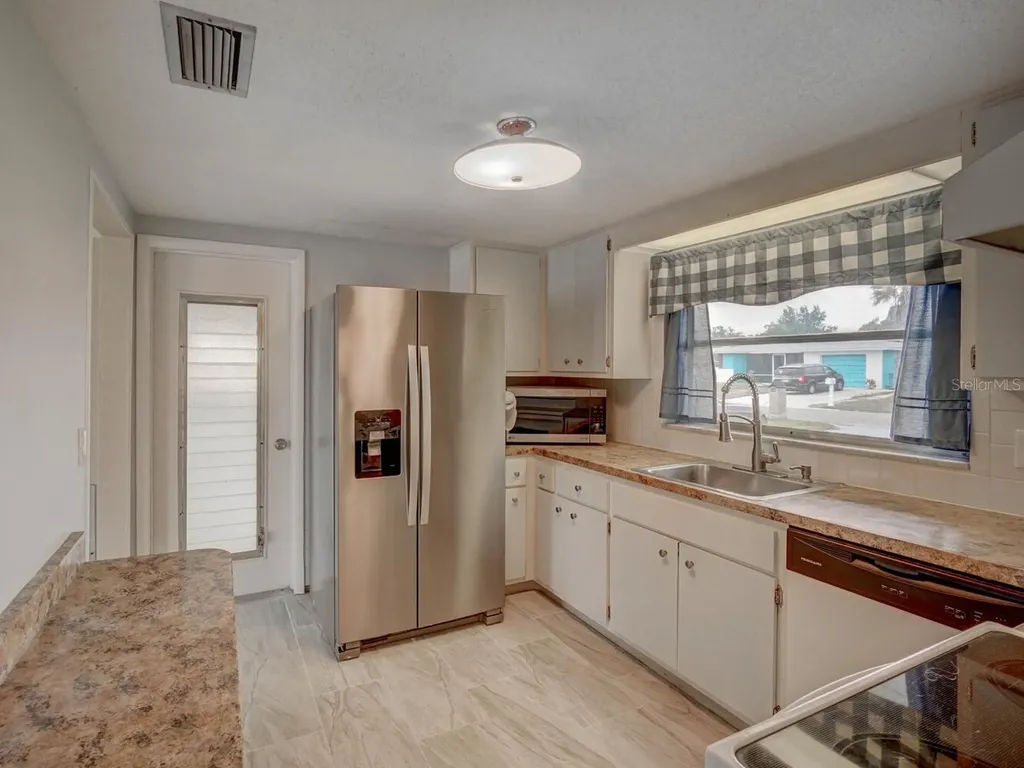 10320 Honeysuckle Lane Port Richey FL 34668