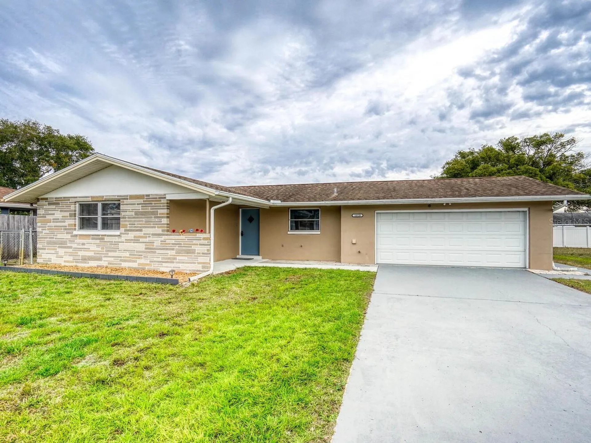 10320 Honeysuckle Lane Port Richey FL 34668