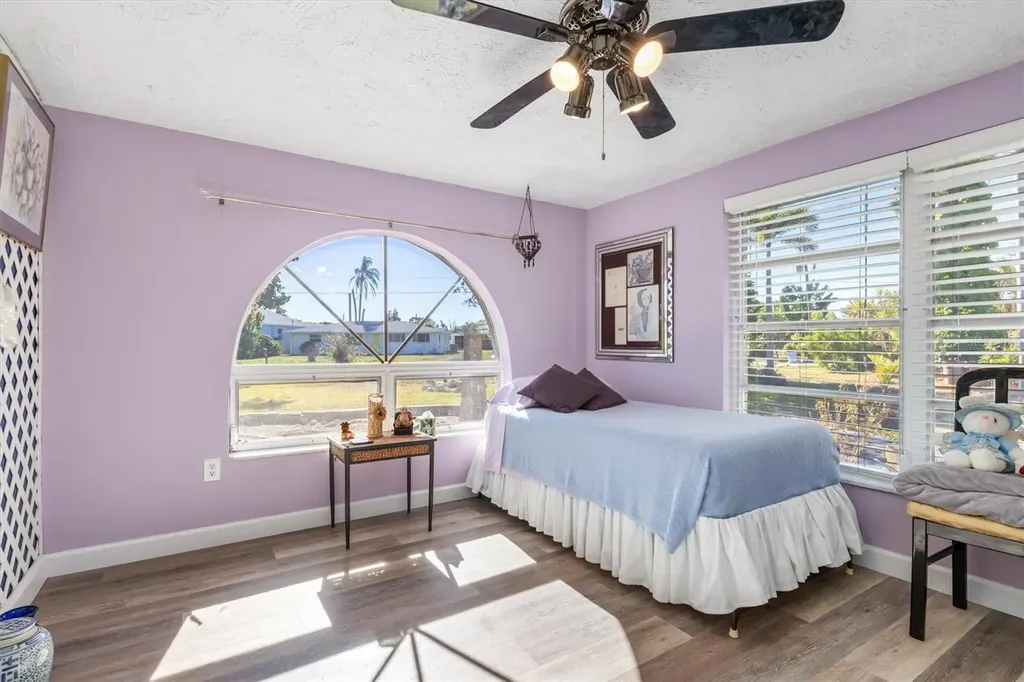 2091 Oyster Creek Drive Englewood FL 34224