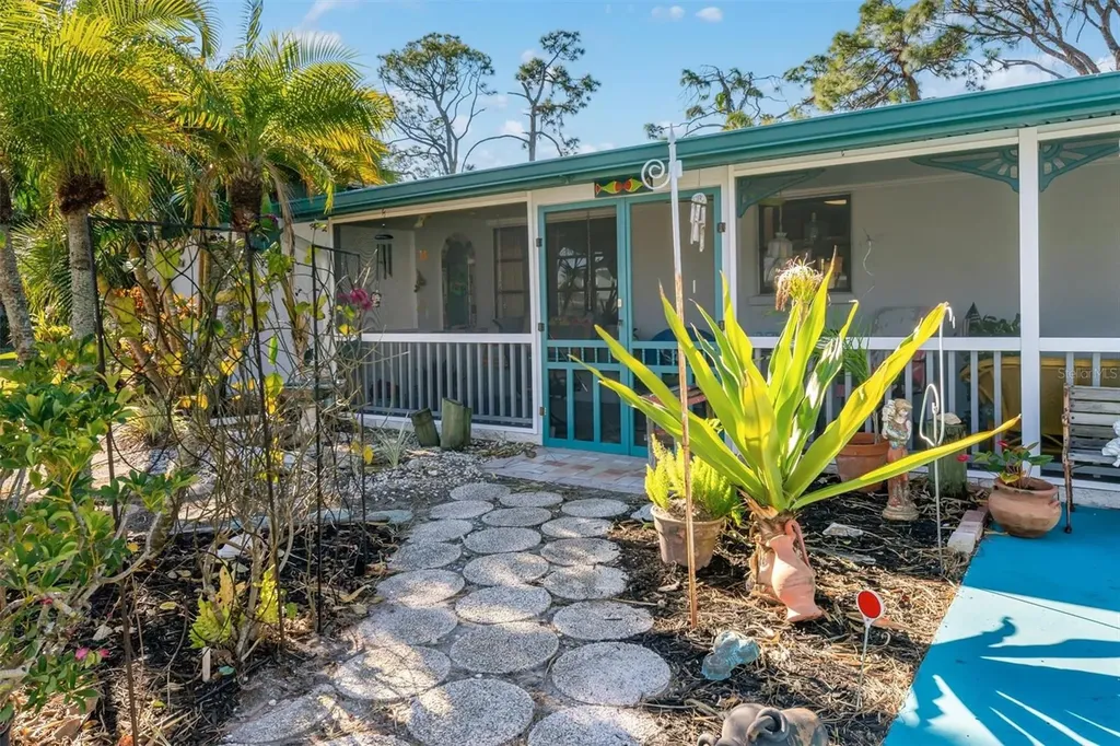 2091 Oyster Creek Drive Englewood FL 34224