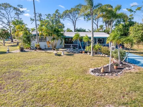 2091 Oyster Creek Drive Englewood FL 34224