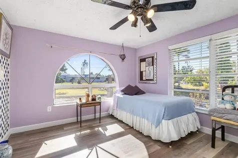 2091 Oyster Creek Drive Englewood FL 34224
