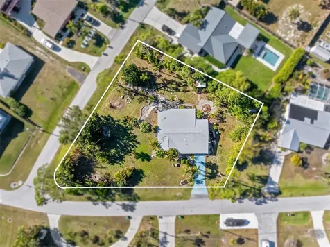 2091 Oyster Creek Drive Englewood FL 34224