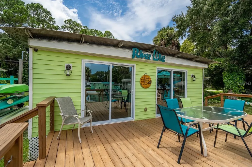 6051 Colony Circle Weeki Wachee FL 34607