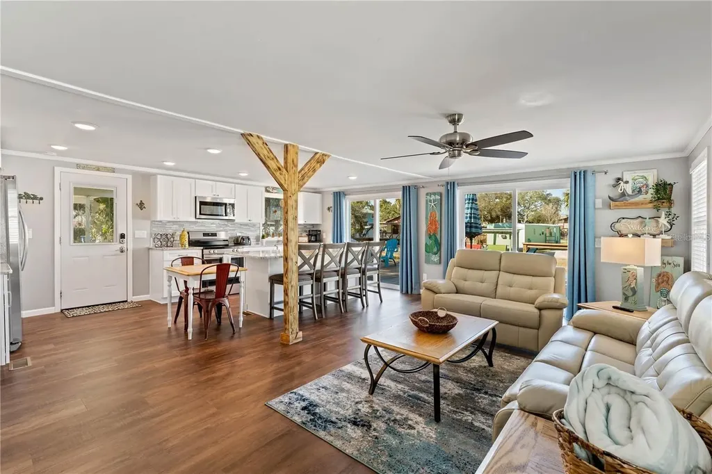 6051 Colony Circle Weeki Wachee FL 34607