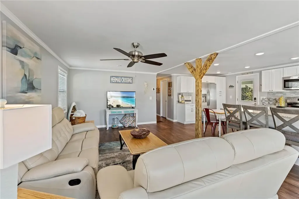 6051 Colony Circle Weeki Wachee FL 34607