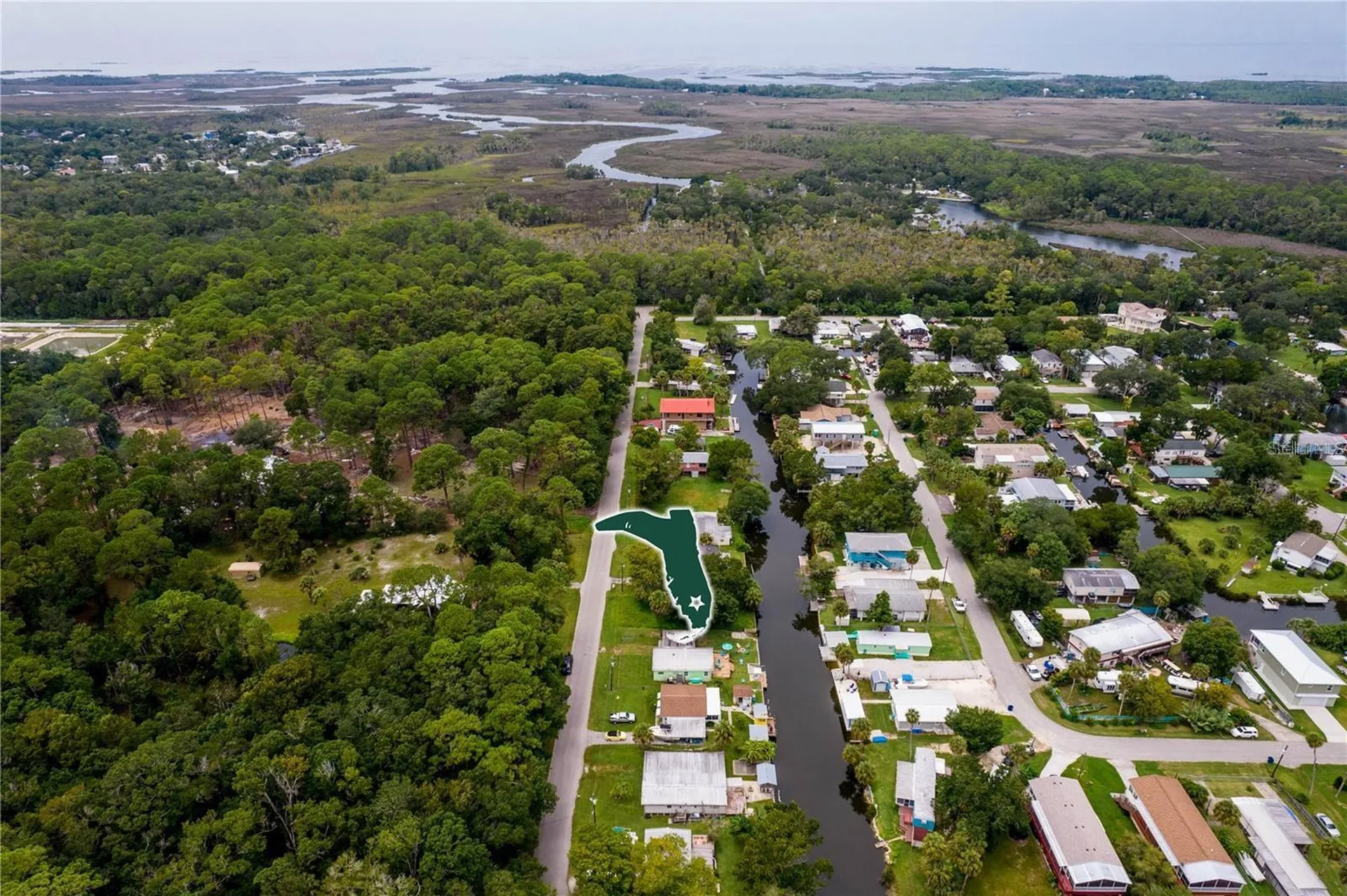 6051 Colony Circle Weeki Wachee FL 34607