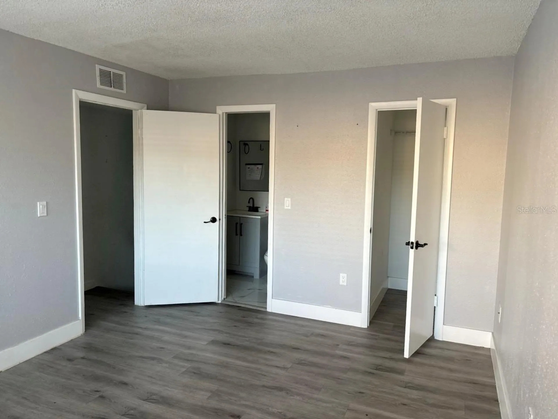 1881 N Hercules Avenue Clearwater FL 33765