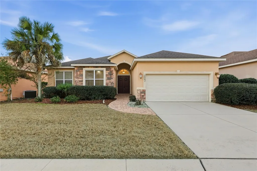 14589 NW 27th Place Newberry FL 32669