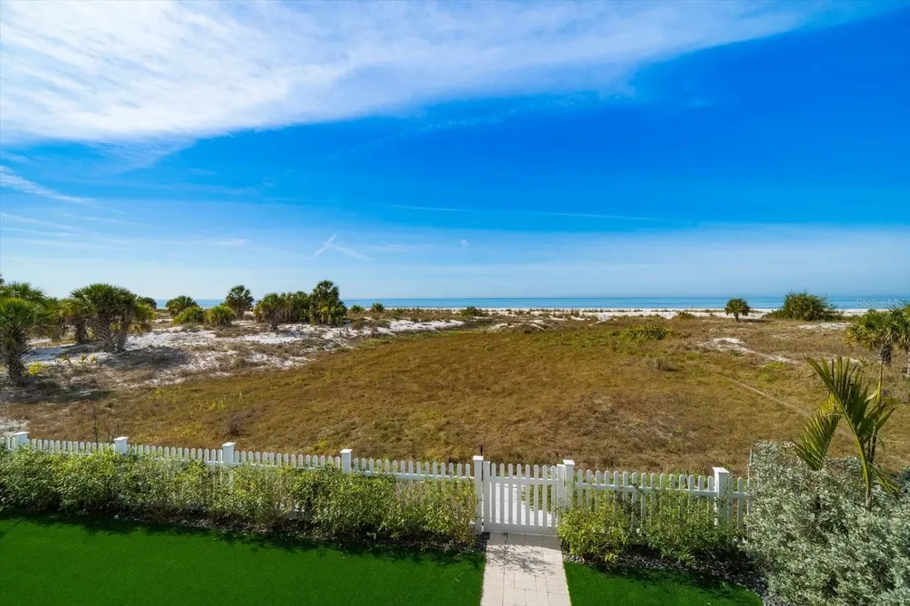 1040 Eldorado Avenue Clearwater Beach FL 33767