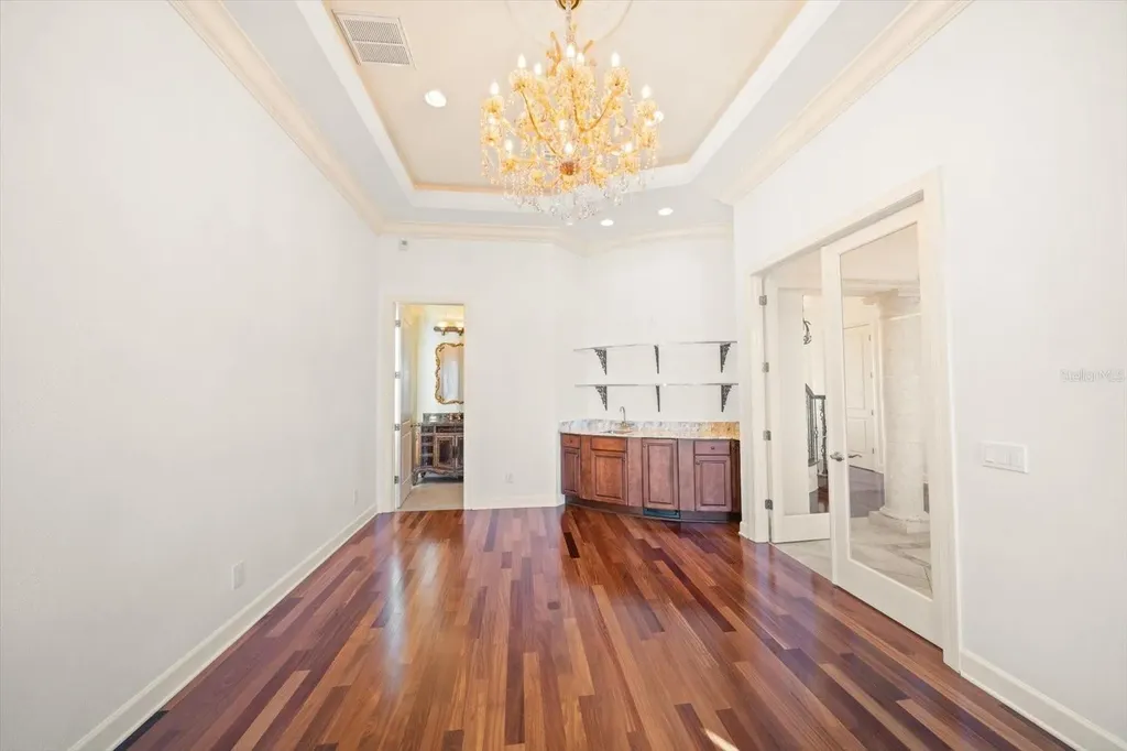 1040 Eldorado Avenue Clearwater Beach FL 33767