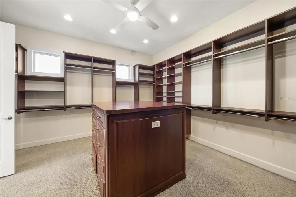 1040 Eldorado Avenue Clearwater Beach FL 33767