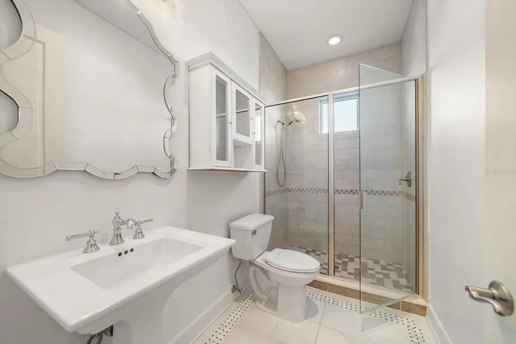 1040 Eldorado Avenue Clearwater Beach FL 33767
