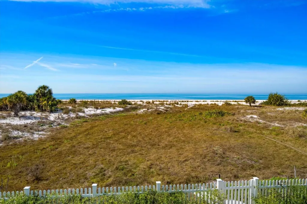 1040 Eldorado Avenue Clearwater Beach FL 33767