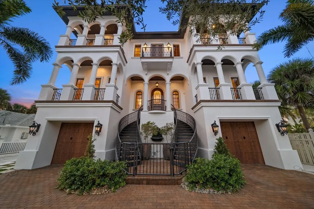 1040 Eldorado Avenue Clearwater Beach FL 33767