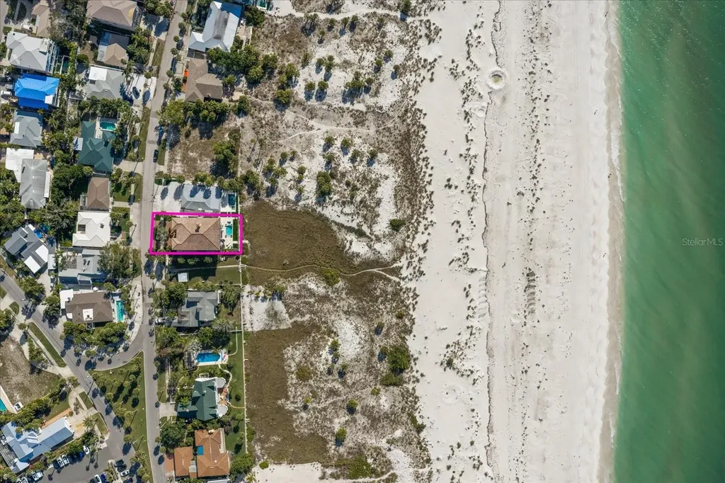 1040 Eldorado Avenue Clearwater Beach FL 33767