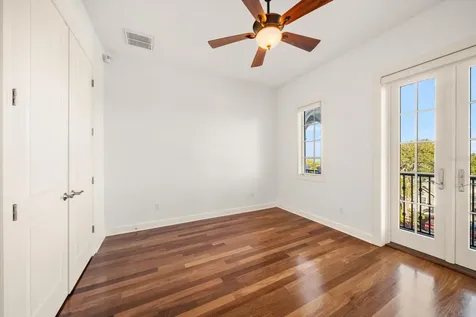 1040 Eldorado Avenue Clearwater Beach FL 33767