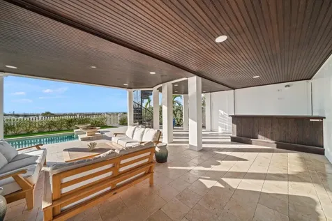 1040 Eldorado Avenue Clearwater Beach FL 33767