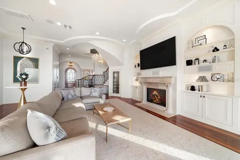 1040 Eldorado Avenue Clearwater Beach FL 33767