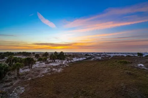 1040 Eldorado Avenue Clearwater Beach FL 33767