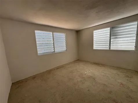 Calle 6 Medania Alta Loiza PR 00772