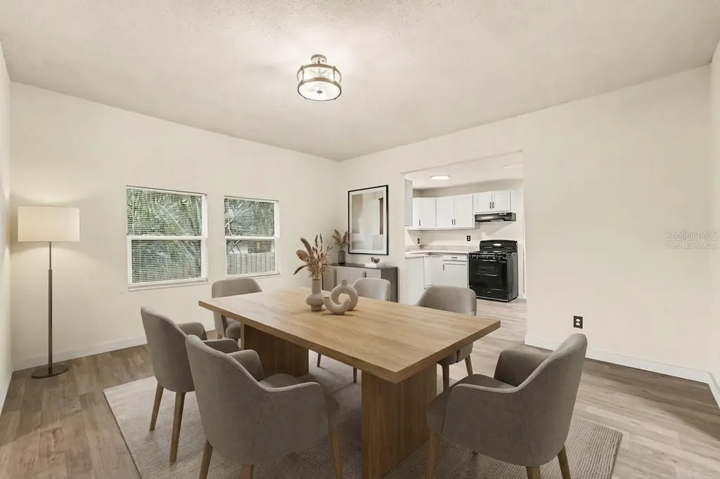 129 W Park Avenue Lake Wales FL 33853