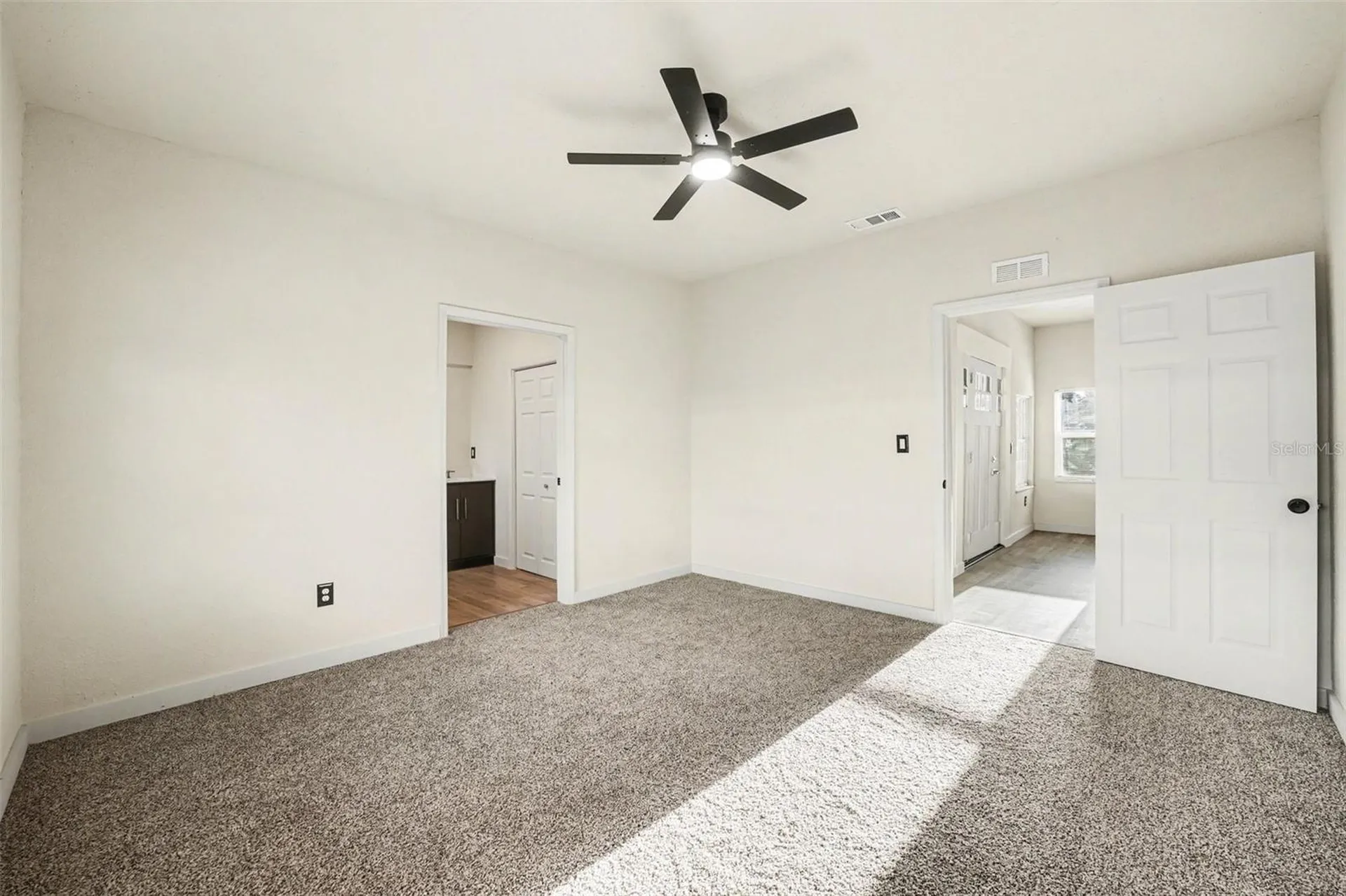 129 W Park Avenue Lake Wales FL 33853