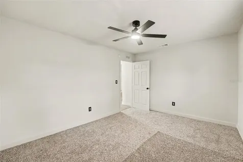 129 W Park Avenue Lake Wales FL 33853