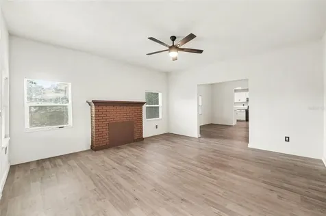 129 W Park Avenue Lake Wales FL 33853