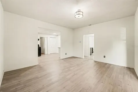 129 W Park Avenue Lake Wales FL 33853